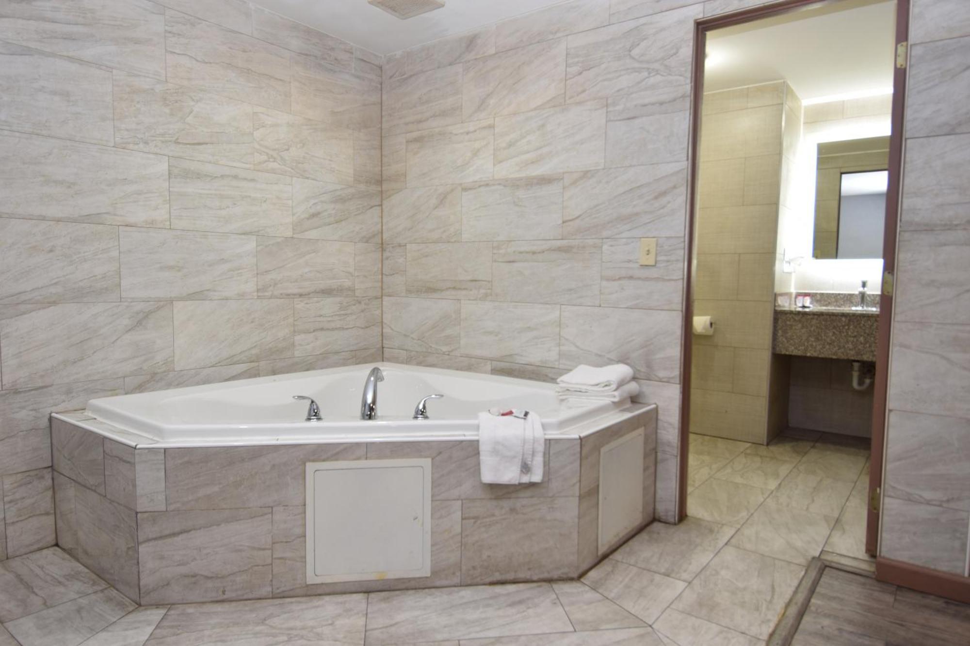 بوفالو University Manor Inn المظهر الخارجي الصورة