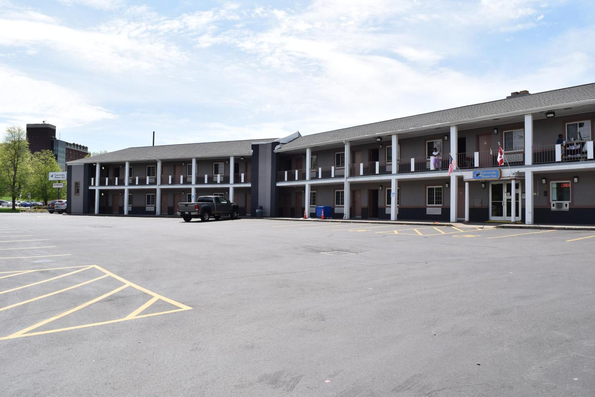 بوفالو University Manor Inn المظهر الخارجي الصورة