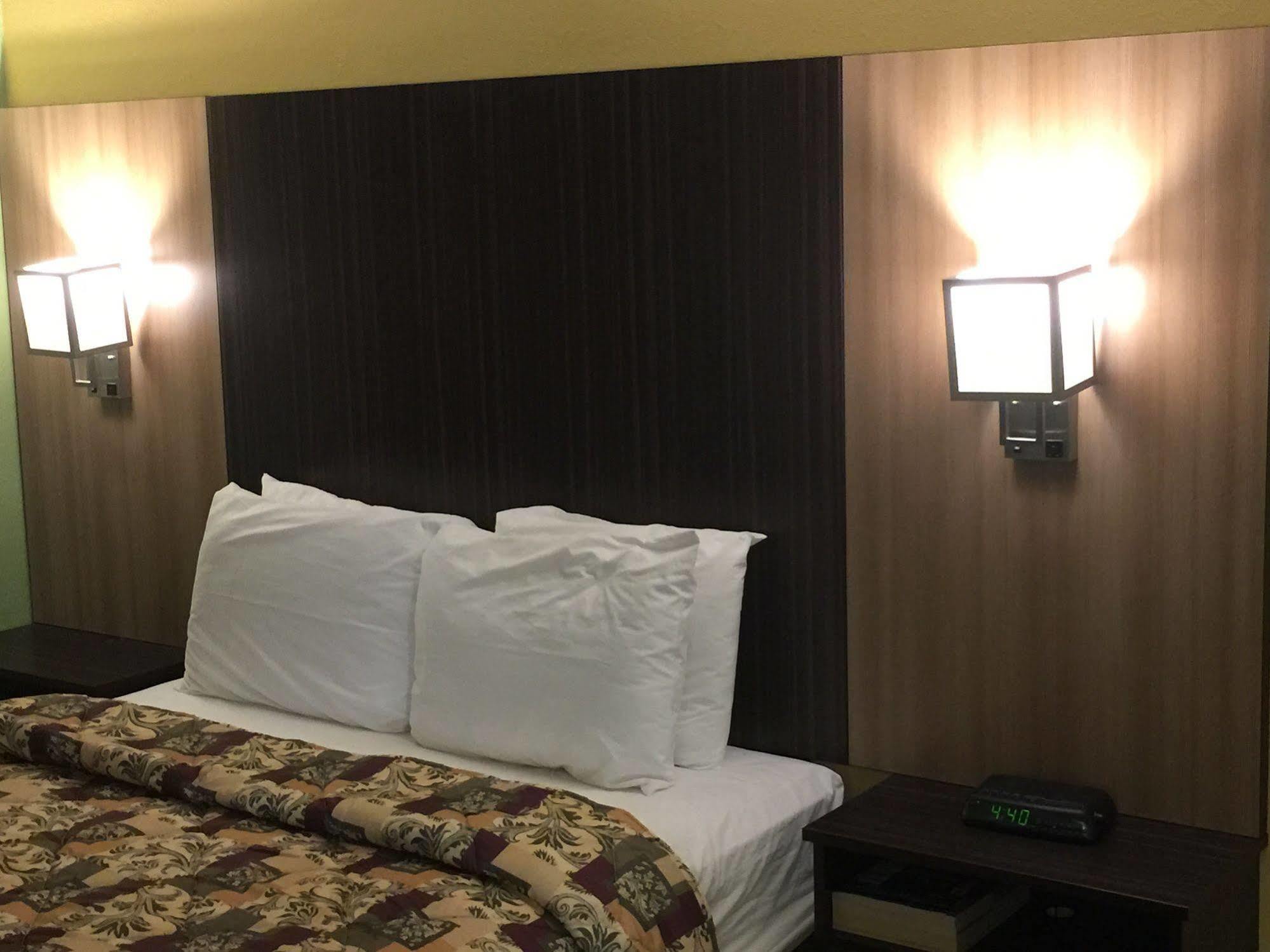 بوفالو University Manor Inn المظهر الخارجي الصورة